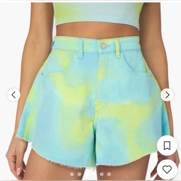 WeWoreWhat NWT Revolve Flare Bell Short Stretch Twill Denim Tie Dye - Picture 4 of 5